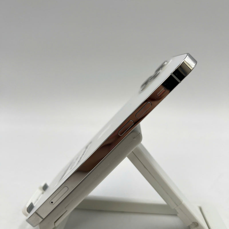 iPhone 12 Pro 256GB Trắng 98% pin 100% Máy đã trả hết tiền mạng dùng như Quốc tế Apple (xước viền,ĐTP) - HH3118