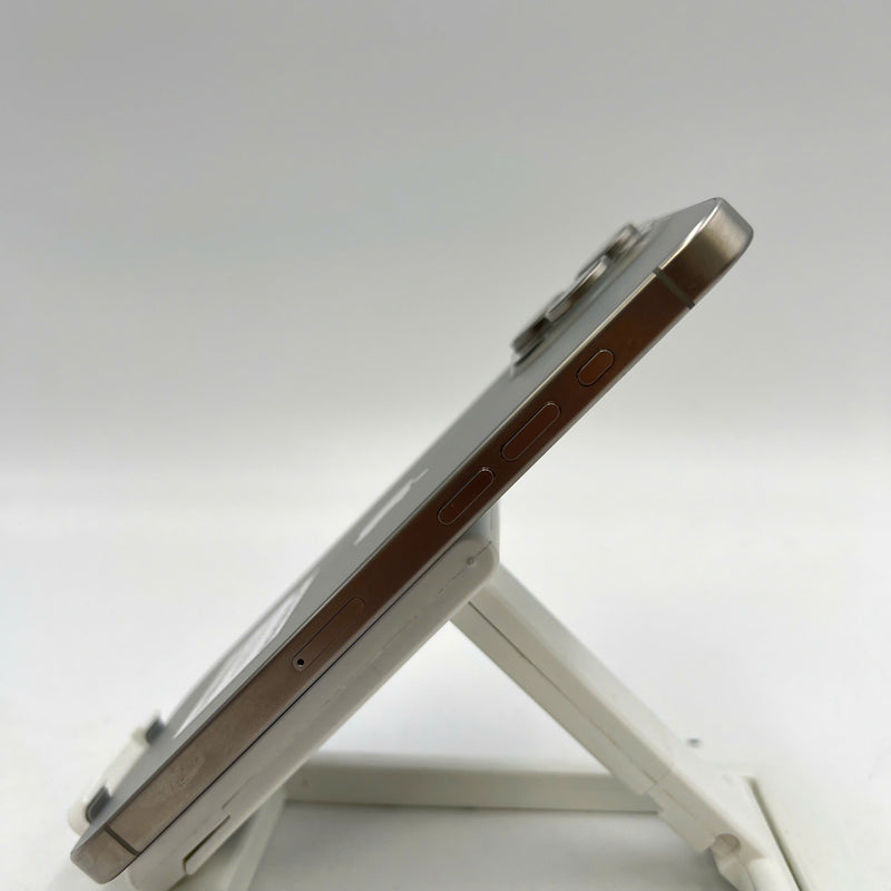 iPhone 15 Pro Max 256GB Tự Nhiên 98% pin 100% Quốc tế Apple (Đã thay pin) - HH2371