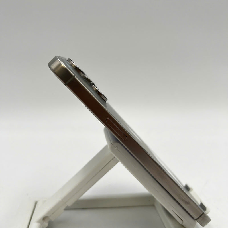 iPhone 15 Pro Max 256GB Tự Nhiên 98% pin 100% Quốc tế Apple (Đã thay pin) - HH2371