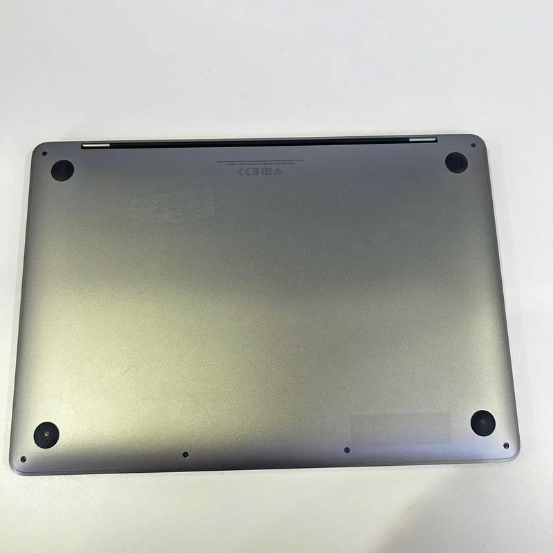 Macbook Pro 2022 13.3in Xám Apple M2/ RAM 16GB/ SSD 256GB 98% BPTA (sạc 128 lần)