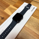 Apple Watch SE3 40mm GPS 99% Midnight Aluminum Case/  Midnight Sport Band