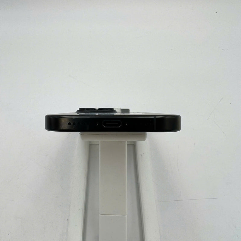 iPhone 16 Pro 256GB Đen 98% pin 100% ĐBH Quốc tế từ SB (Không dùng sim SB) - HH3330