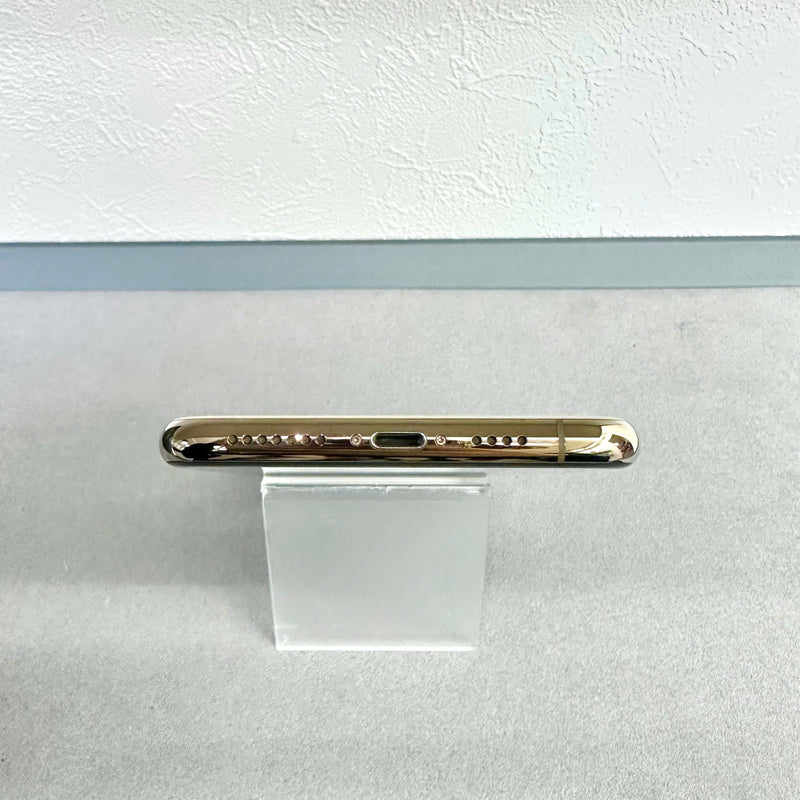 iPhone 11 Pro Max 256GB Vàng 98% pin 100% Quốc tế Apple (Đã thay pin, đốm 1x, xước mặt) - HH7079