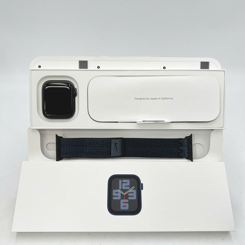 Apple watch SE2 44mm GPS Midnight Aluminum Case / Black Blue Nike Sport Loop 98% pin 100%