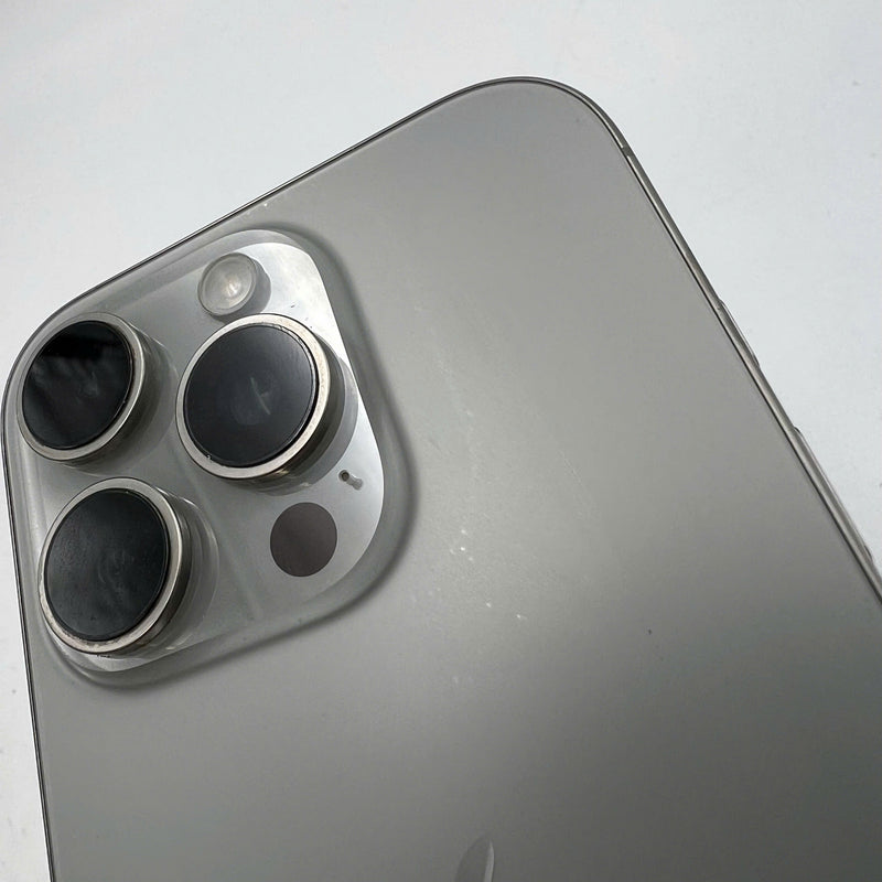 iPhone 16 Pro 256GB Tự Nhiên 98% pin 93% Quốc tế từ SB (Không dùng sim SB - ám lưng, xước màn) - HH6491