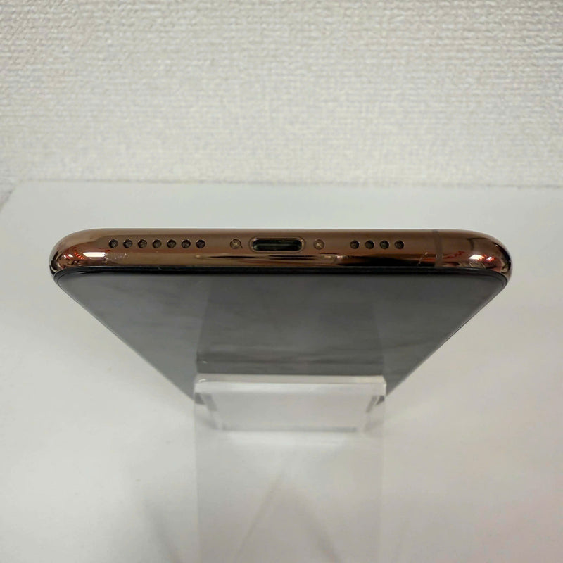 iPhone 11 Pro Max 64GB Vàng 98% pin 100% Máy đã trả hết tiền mạng dùng như Quốc tế Apple (Đã thay pin, đốm 1x) - HH6048