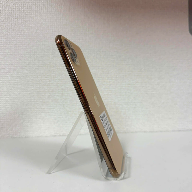 iPhone 11 Pro Max 64GB Vàng 98% pin 100% Máy đã trả hết tiền mạng dùng như Quốc tế Apple (Đã thay pin, đốm 1x) - HH6048