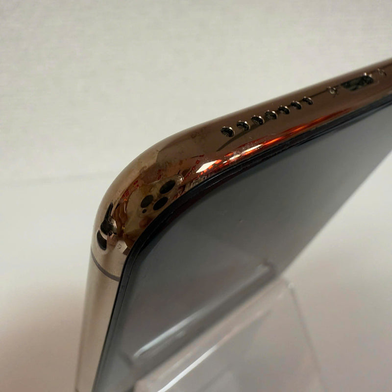 iPhone 11 Pro Max 64GB Vàng 98% pin 100% Máy đã trả hết tiền mạng dùng như Quốc tế Apple (Đã thay pin, đốm 1x) - HH6048