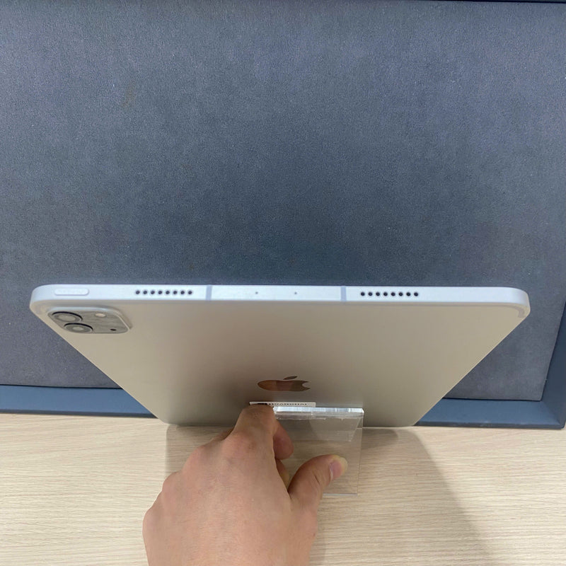 iPad Pro 2021 11in 128GB Bạc 5G + Wifi 98% pin 92% Từ SB (xước màn) - HH3204
