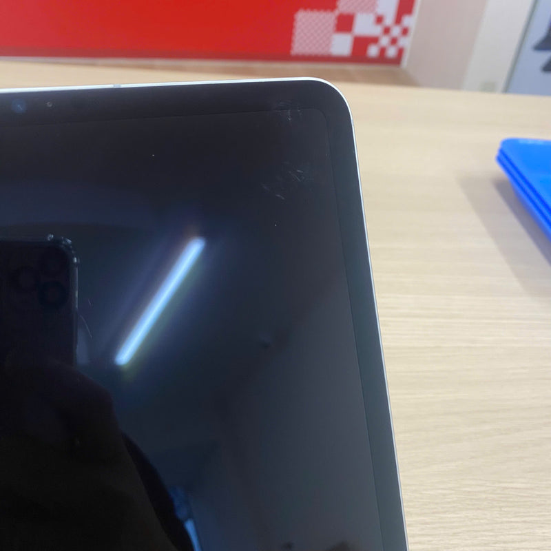 iPad Pro 2021 11in 128GB Bạc 5G + Wifi 98% pin 92% Từ SB (xước màn) - HH3204
