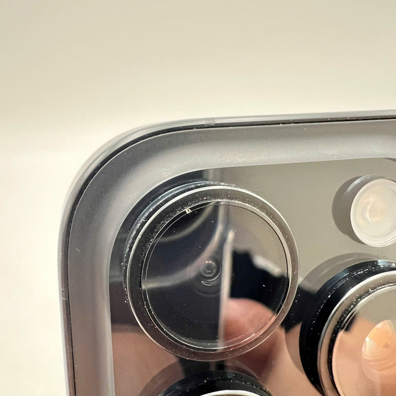 iPhone 16 Pro Max 256GB Đen 98% pin 98% Quốc Tế Apple (màn xước,viền xước,viền cam xước,KH/A máy Hàn) - HH8926