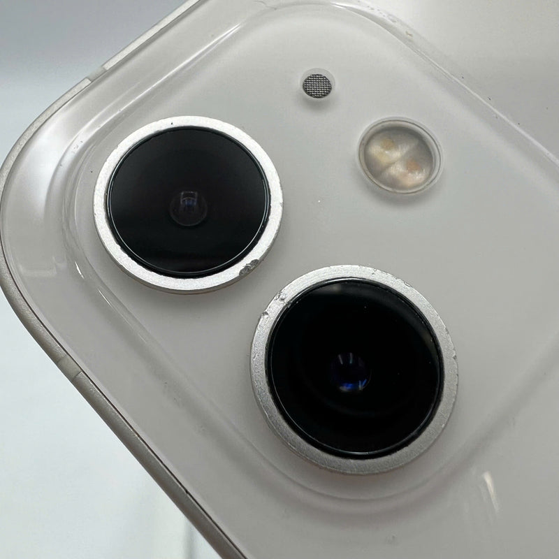 iPhone 12 256GB Trắng 98% pin 100% Quốc Tế Apple (đốm 1x,xước viền cam,thay camera sau zin,ĐTP) - HH0801