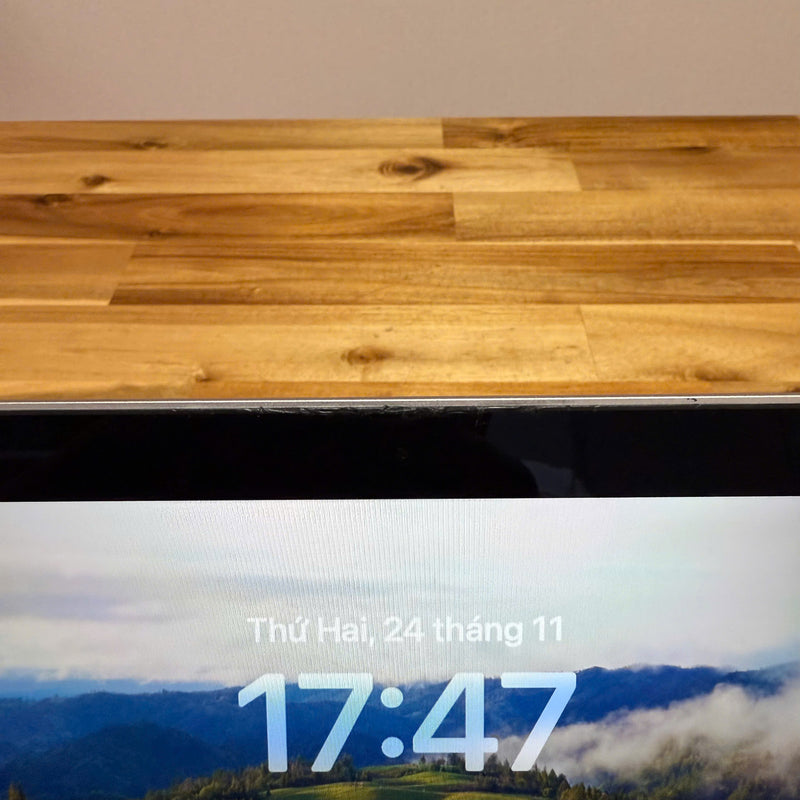 Macbook Air 2018 13.3in Bạc Intel Core i5/ RAM 8GB/ SSD 256GB 98% Sạc 154 lần BPTN