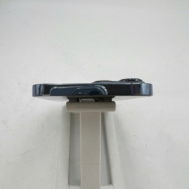 iPhone 13 Pro Max 128GB Xanh Dương 97% pin 85% DBH Quốc tế Apple (mã LL/A, ám màn cột sóng, vẩy mực cam 1x, đốm cam 4x, xước viền, màn, mặt lưng ám, thay màn chính hãng Apple) - HH4062