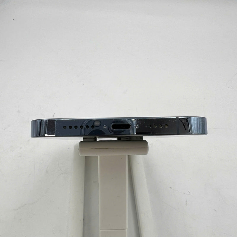 iPhone 13 Pro Max 128GB Xanh Dương 97% pin 85% DBH Quốc tế Apple (mã LL/A, ám màn cột sóng, vẩy mực cam 1x, đốm cam 4x, xước viền, màn, mặt lưng ám, thay màn chính hãng Apple) - HH4062