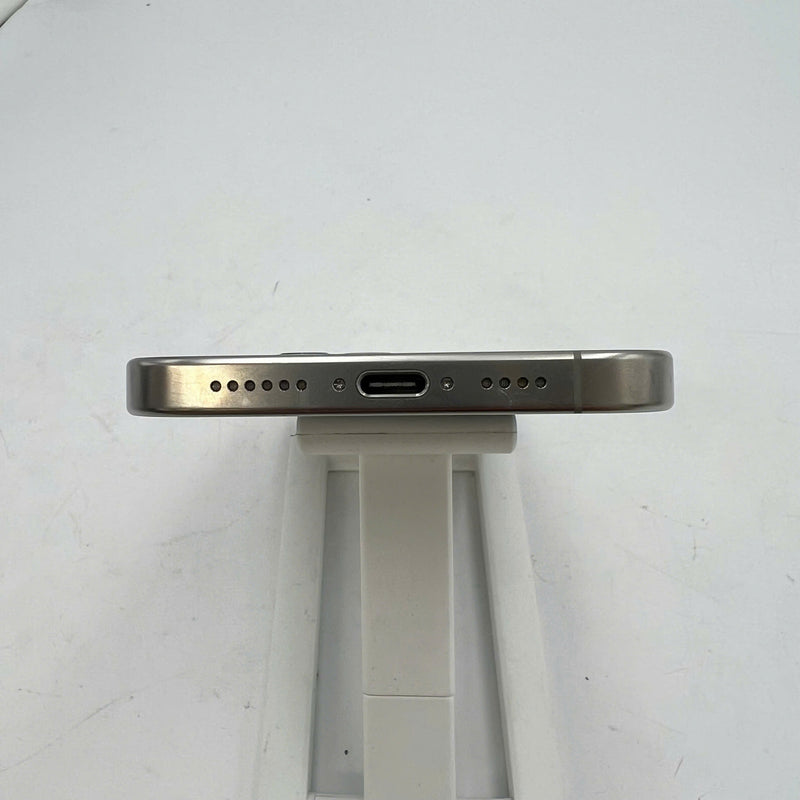 iPhone 16 Pro Max 256GB Tự nhiên 98% pin 100%  Quốc Tế Apple - HH9184