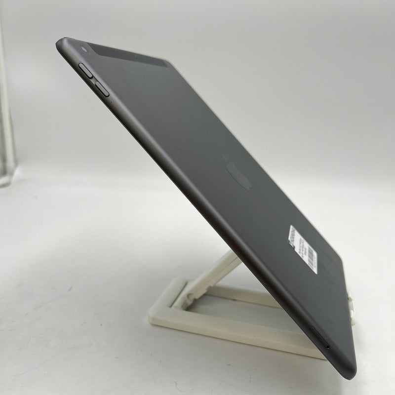 iPad Gen 9 10.2" 64GB Xám 4G + Wifi 98% pin 93% Từ SB (móp viền)