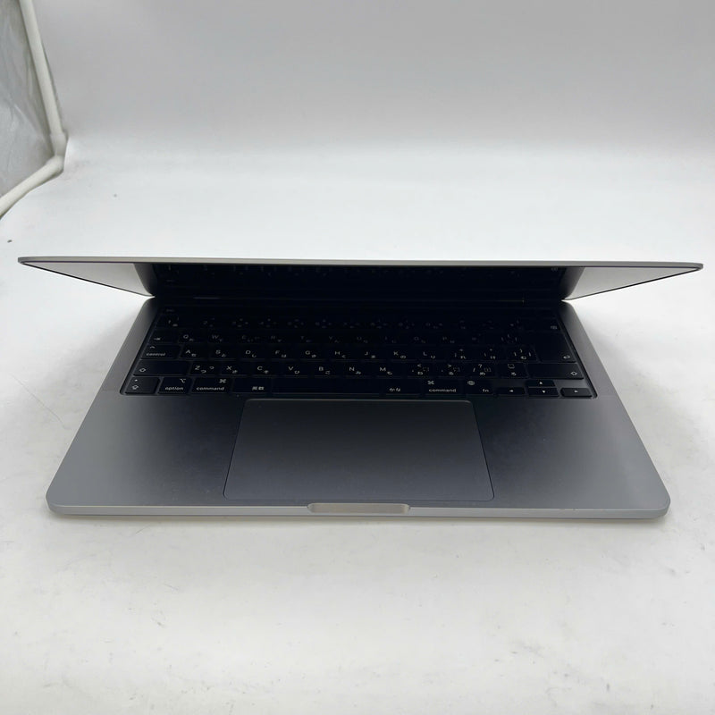 Macbook Pro 2022 13.3in Xám Apple M2/ RAM 8GB/SSD 512GB 98% pin 91%  BPTN (xước cạnh viền)