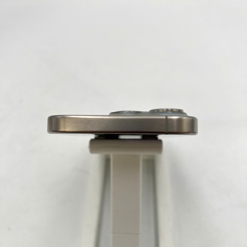 iPhone 15 Pro 128GB သဘာဝ 98% ဘက်ထရီ 85% Apple International (0.5x နေရာ) - HH7611 