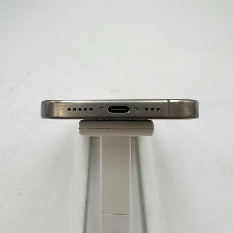 iPhone 15 Pro 128GB သဘာဝ 98% ဘက်ထရီ 85% Apple International (0.5x နေရာ) - HH7611 