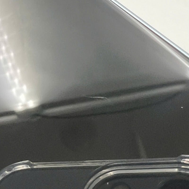 iPhone 15 128GB အပြာရောင် 98% ဘက်ထရီ 88% စက်သည် ကွန်ရက်ဘေလ်များအားလုံးကို ပေးချေပြီး Apple International (အလင်းမျက်နှာပြင် ခြစ်ရာများ၊ အစွန်းများ) - HH5827 