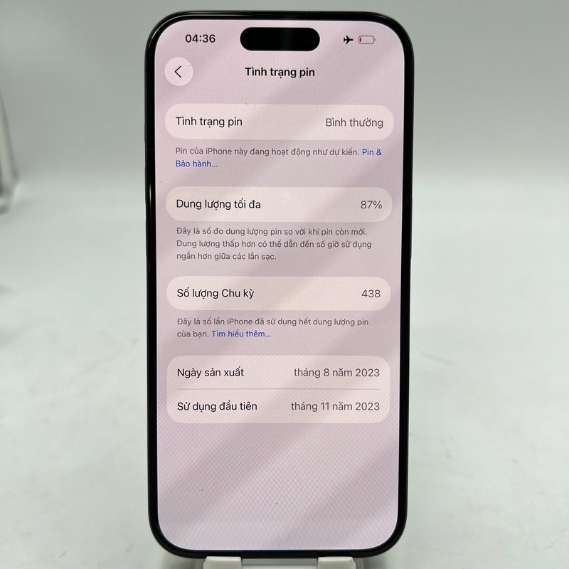 iPhone 15 Pro 128GB အပြာရောင် 98% ဘက္ထရီ 87% International SB မှ (SB မှ SIM မရှိပါ - အစွန်းများပေါ်တွင် ခြစ်ရာများ၊ ကျောဘက် အနည်းငယ် မှောင်နေ) - HH5103 