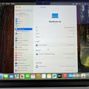 Macbook Air 2022 13.6in Bạc M2/ RAM 8GB/ SSD 256GB 99% pin 99% sạc 83 lần BPTN