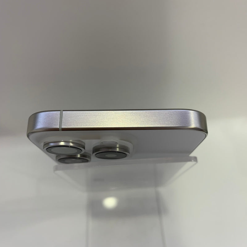 iPhone 15 Pro 128GB Trắng 98% pin 90% Quốc tế Apple - HH6962