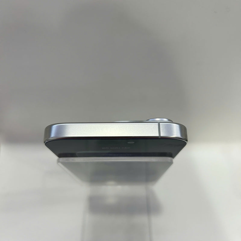 iPhone 16 Pro 256GB Trắng 98% pin 100% Quốc tế Apple (xước viền nhẹ) - HH9413