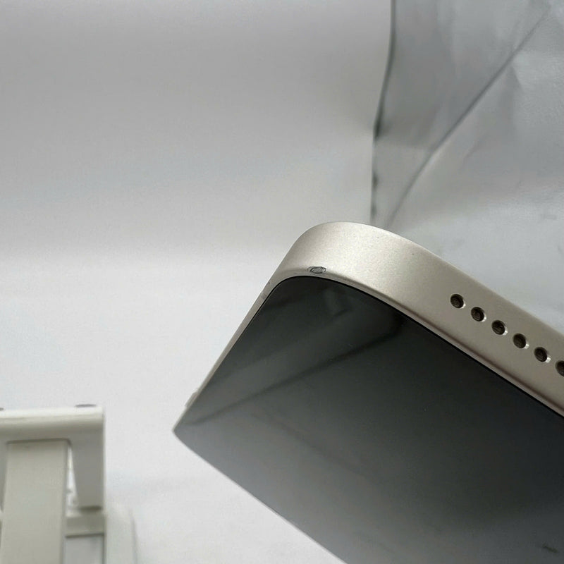 iPhone 14 Plus 256GB အဖြူရောင် 98% ဘက္ထရီ 91% Apple International (အစွန်းများ ခြစ်မိခြင်း၊ ပေါ့ပါးသော မျက်နှာပြင်၊ Apple ဘက်ထရီ အစစ်အမှန် အစားထိုးလဲလှယ်ခြင်း) - HH0173 