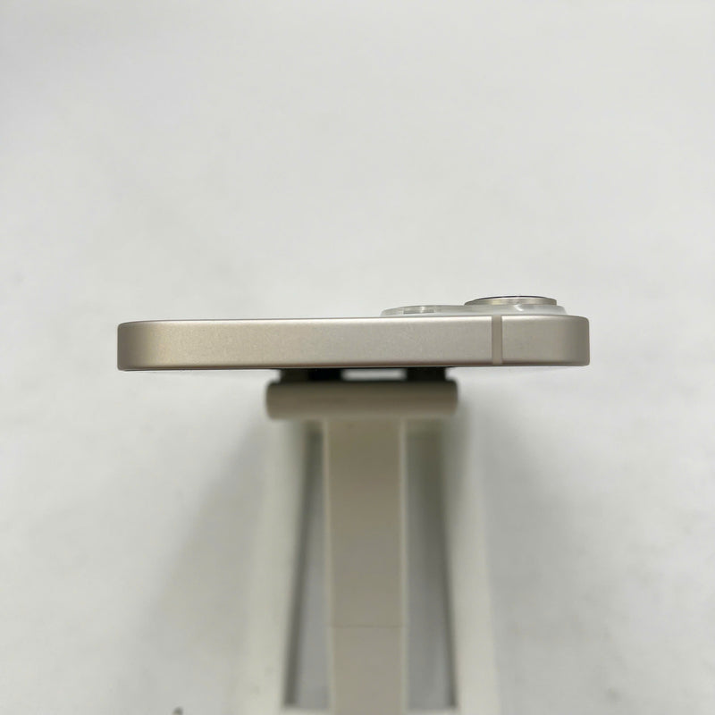 iPhone 14 Plus 256GB အဖြူရောင် 98% ဘက္ထရီ 91% Apple International (အစွန်းများ ခြစ်မိခြင်း၊ ပေါ့ပါးသော မျက်နှာပြင်၊ Apple ဘက်ထရီ အစစ်အမှန် အစားထိုးလဲလှယ်ခြင်း) - HH0173 