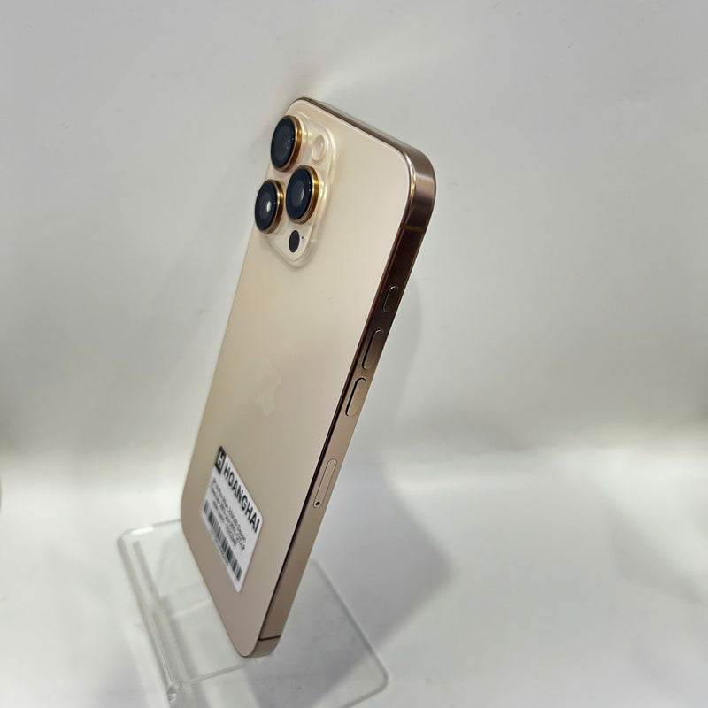 iPhone 16 Pro Max 256GB Vàng Sa Mạc 98% pin 95% Quốc tế Apple (màn xước) - HH2848