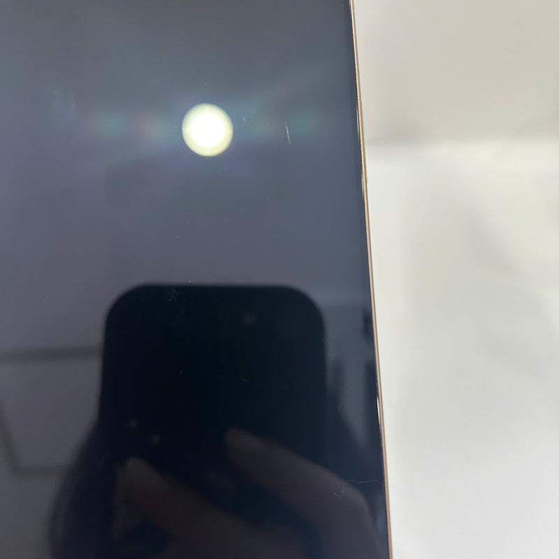 iPhone 16 Pro Max 256GB Vàng Sa Mạc 98% pin 95% Quốc tế Apple (màn xước) - HH2848