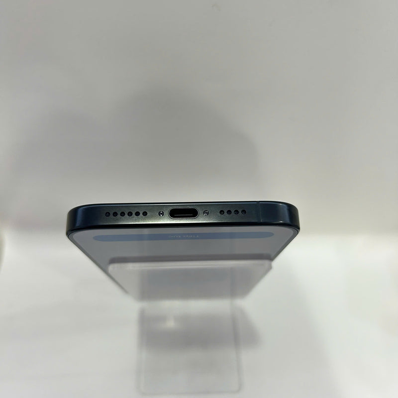 iPhone 16 Pro Max 256GB Đen 98% pin 100% Quốc tế Apple (xước viền) - HH6841