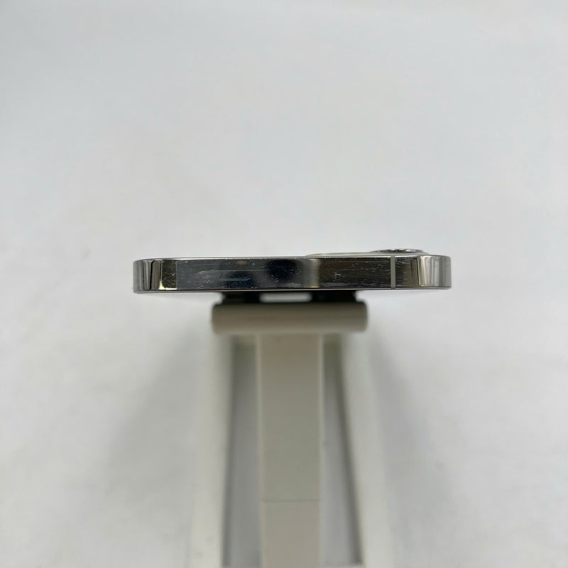 iPhone 12 Pro 128GB အဖြူရောင် 98% ဘက်ထရီ 87% စက်ပစ္စည်းသည် ကွန်ရက်အခကြေးငွေအားလုံးကို ပေးဆောင်ပြီး Apple International (ခြစ်ရာအစွန်းများ) ကဲ့သို့ အသုံးပြုထားသည် - HH9918 