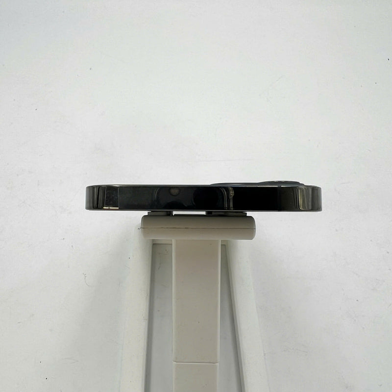 iPhone 12 Pro 128GB အနက်ရောင် 98% ဘက်ထရီ 88% စက်ပစ္စည်းသည် ကွန်ရက်အခကြေးငွေအားလုံးကို ပေးဆောင်ထားပြီး Apple International (dark edges) ကဲ့သို့ အသုံးပြုထားသည် - HH4031 