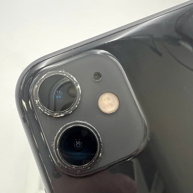 iPhone 11 64GB အနက်ရောင် 98% ဘက်ထရီ 89% စက်ပစ္စည်းသည် ကွန်ရက်ဘေလ်များအားလုံးကို ပေးချေထားပြီး Apple International (LKCH ဘက်ထရီ၊ ခြစ်ရာအစွန်းများ၊ လိမ္မော်ရောင်အစွန်းများ) - HH9158 