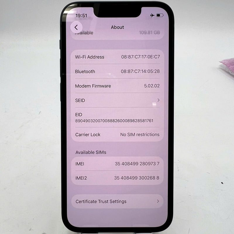 iPhone 13 mini 128GB အနက်ရောင် 98% ဘက္ထရီ 100% စက်ပစ္စည်းသည် ကွန်ရက်အခကြေးငွေအားလုံးကို ပေးဆောင်ပြီး Apple International (ဘက်ထရီကို အစားထိုးပြီး၊ ခြစ်ရာအစွန်းများ) - HH9737 