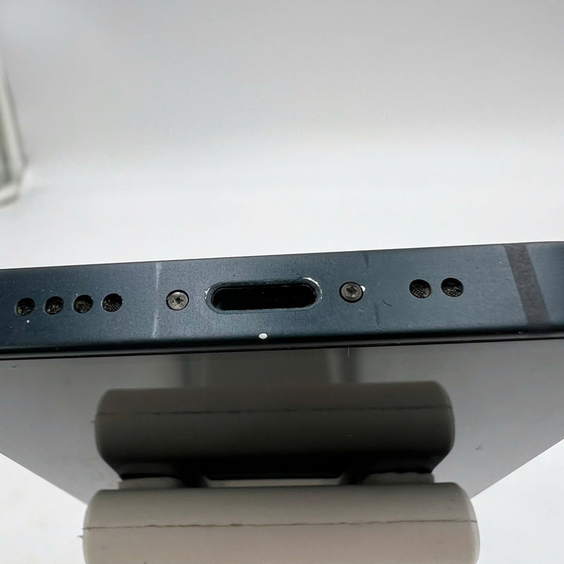 iPhone 13 mini 128GB အနက်ရောင် 98% ဘက္ထရီ 100% စက်ပစ္စည်းသည် ကွန်ရက်အခကြေးငွေအားလုံးကို ပေးဆောင်ပြီး Apple International (ဘက်ထရီကို အစားထိုးပြီး၊ ခြစ်ရာအစွန်းများ) - HH9737 