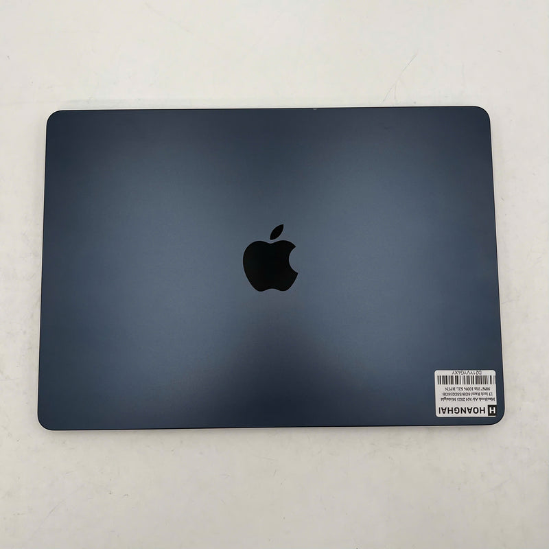 Macbook Air 2025 13.6လက်မ အနက်ရောင် Apple M4/ RAM 16GB/ SSD 256GB 98% ဘက်ထရီ 100% BPTN 2 ကြိမ် အားသွင်း 