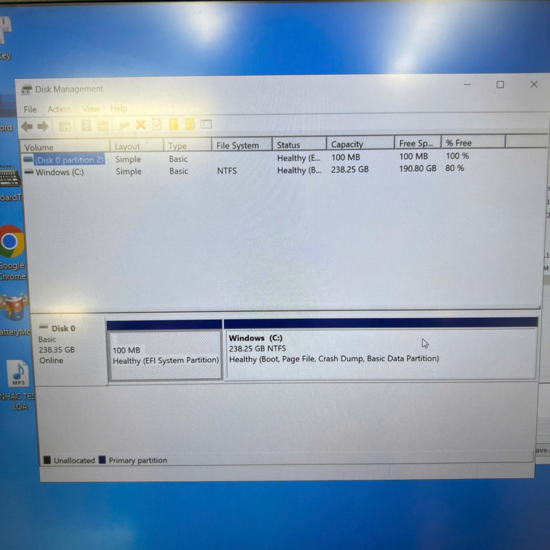 HP Probook 450 G5 15.6" Full HD i5 - 7200U/ RAM 8GB/ SSD 256GB BPTN အသစ်ကဲ့သို့ (စခရင်ကွက်များ) 