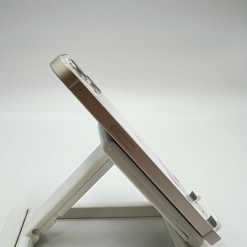 iPhone 13 256GB အဖြူရောင် 98% ဘက်ထရီ 100% စက်ပစ္စည်းသည် ကွန်ရက်အခကြေးငွေအားလုံးကို ပေးဆောင်ပြီး Apple International (ဘက်ထရီကို အစားထိုးခြင်း၊ ညာဘက်ထောင့်တွင် ခြစ်ရာများ ပြင်းထန်စွာ၊ လိမ္မော်ရောင်ဘောင်) - HH8095 