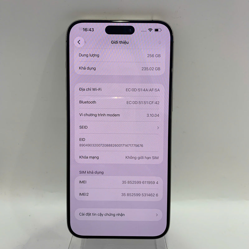 iPhone 15 Pro Max 256GB သဘာဝ 97% ဘက်ထရီ 87% Apple International (စခရင် ခြစ်ရာ၊ အစွန်း) - HH9594 