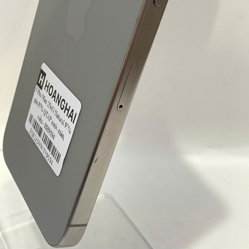 iPhone 15 Pro Max 256GB သဘာဝ 97% ဘက်ထရီ 87% Apple International (စခရင် ခြစ်ရာ၊ အစွန်း) - HH9594 