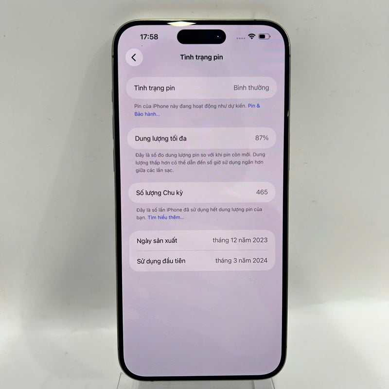 iPhone 15 Pro Max 256GB သဘာဝ 97% ဘက်ထရီ 87% Apple International (စခရင် ခြစ်ရာ၊ အစွန်း) - HH9594 