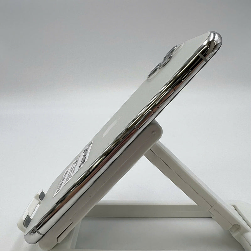 iPhone 11 Pro 256GB အဖြူရောင် 98% ဘက္ထရီ 85% စက်ပစ္စည်းသည် ကွန်ရက်အခကြေးငွေအားလုံးကို ပေးဆောင်ထားပြီး Apple International ကဲ့သို့ အသုံးပြုထားသည် (အသံအတိုးအကျယ်ခလုတ်ကို နှိပ်ရခက်သည်၊ အနားစွန်းများ ခြစ်မိသည်) - HH9350 