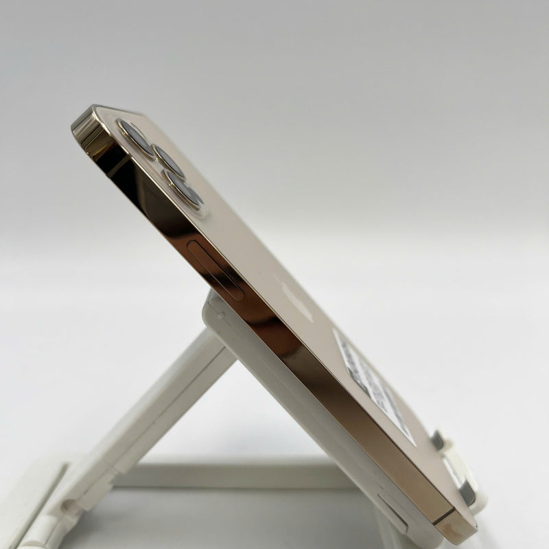 iPhone 12 Pro 128GB ရွှေရောင် 98% ဘက်ထရီ 85% Apple International (အစွန်းများနှင့် မျက်နှာပြင်) - HH4197 