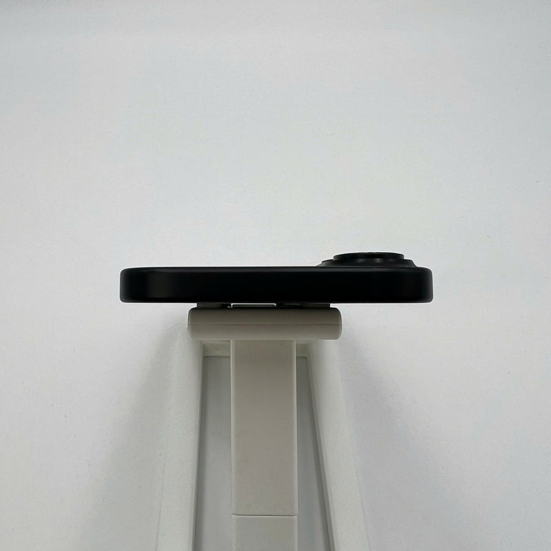 iPhone 16 128GB အနက်ရောင် 99% ဘက္ထရီ 100% International AU (AU SIM မပါ - ခြစ်ရာအစွန်းများ) - HH6358 