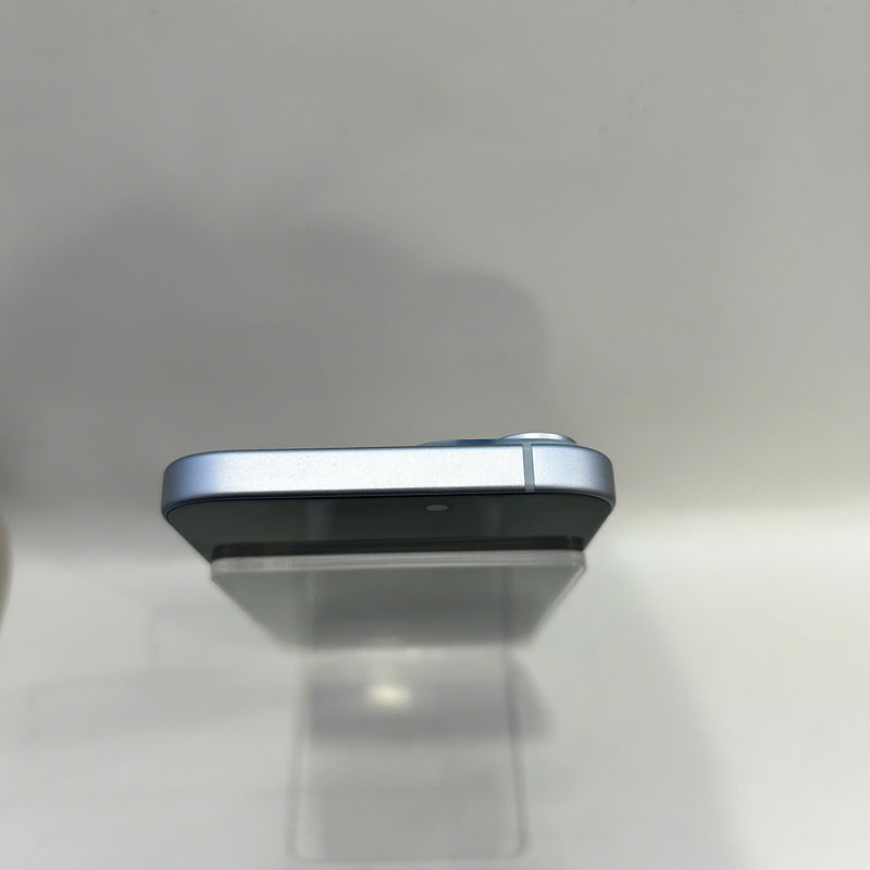 iPhone 15 256GB အပြာရောင် 98% ဘက်ထရီ 90% International Apple - HH4737 