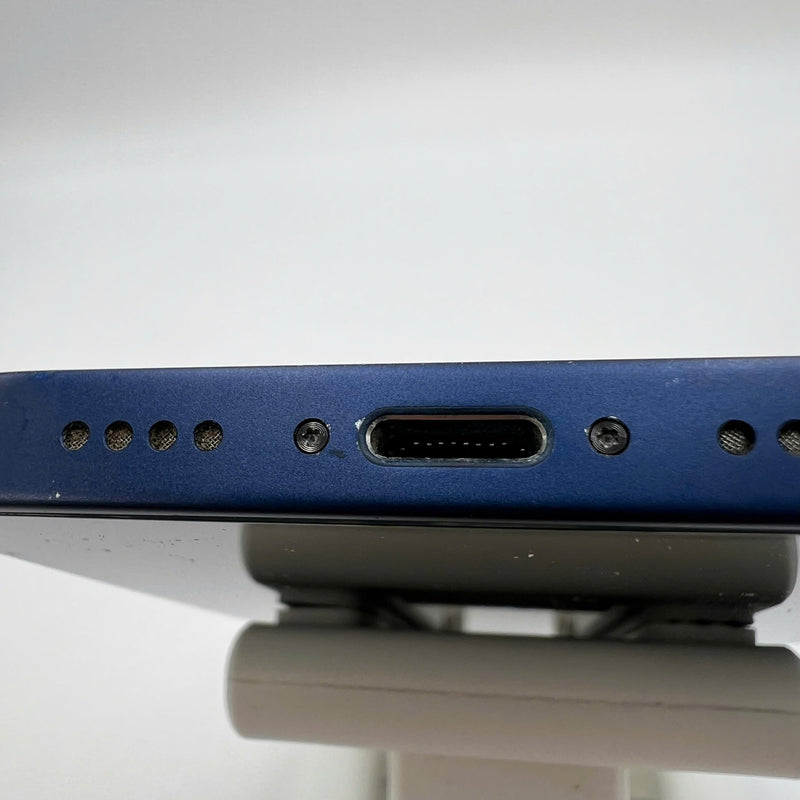 iPhone 12 mini 64GB Xanh Dương 98% pin 100% Quốc tế từ DCM (Không dùng sim DCM - camera chấm màu, viền xước, đã thay pin) - HH4156